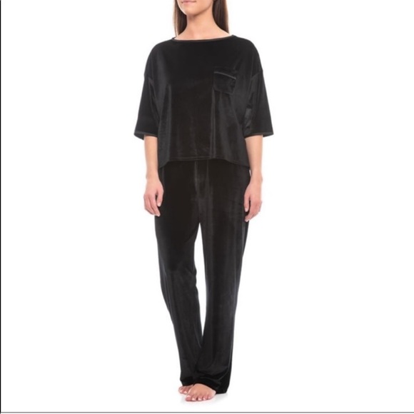 Tahari Other - ✅SOLD TAHARI